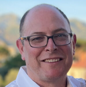Tim Freundlich headshot
