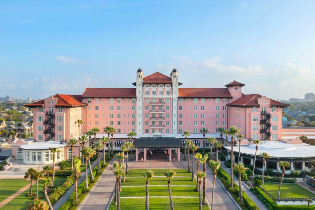 Grand Galvez promo photo